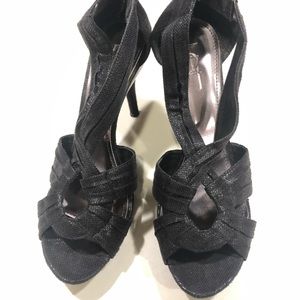 FD4 black glittery heels size 8